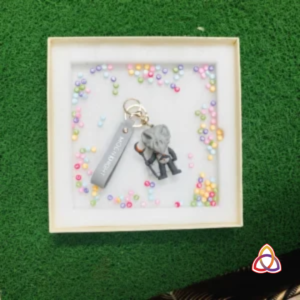 Khonshu Collectible Figurine & Moon Knight Strap Keyring Gift Set