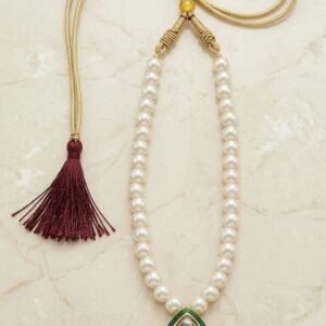 Style Jewelry Set Featuring A Statement Necklace and Matching Stud Earrings